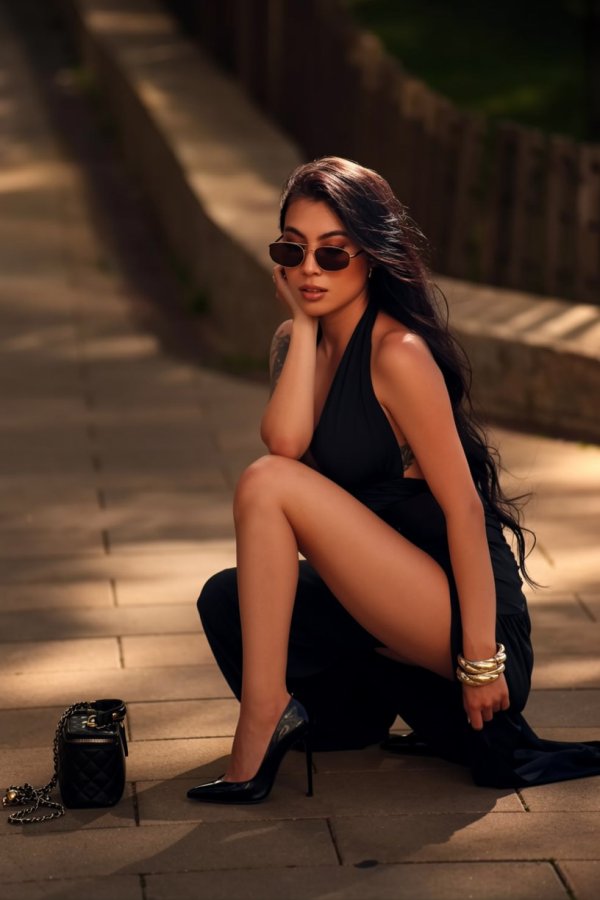 574bf2a2-513d-4bde-8815-d4874dfa750b.jpg